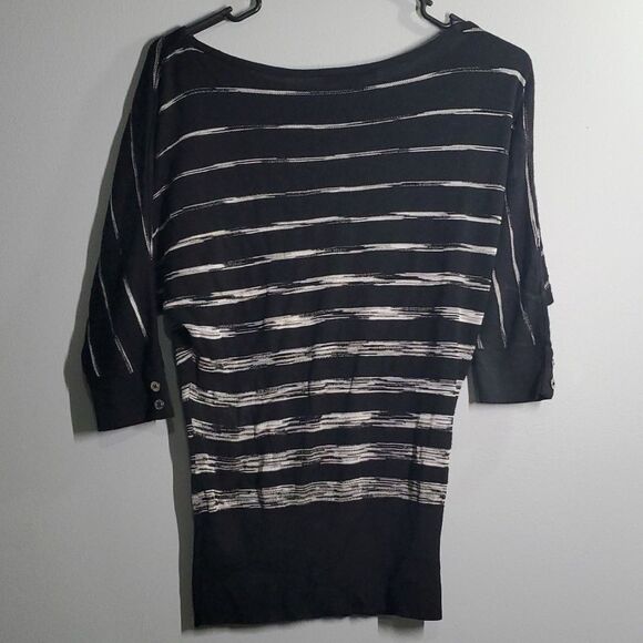 White House Black Market sweater women's size xs x-small black white 100… - Picture 2 of 10